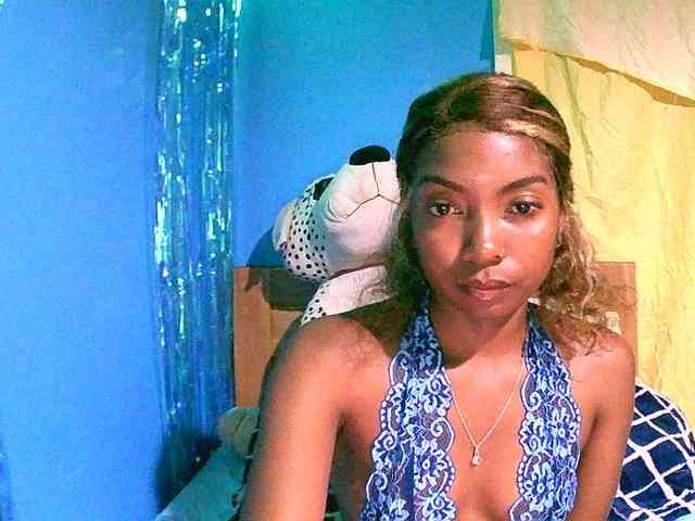 laetitianah webcam