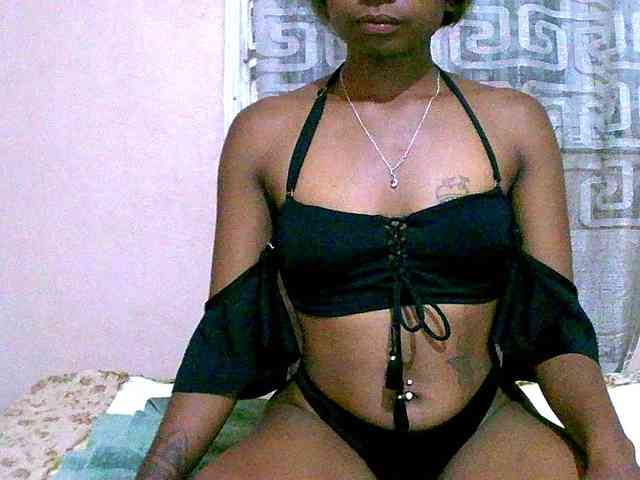maliah's webcam live show