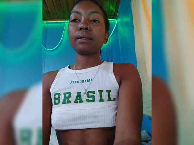 laetitianah webcam