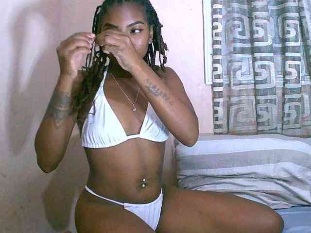 laetitianah webcam