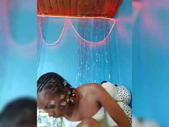 laetitianah webcam