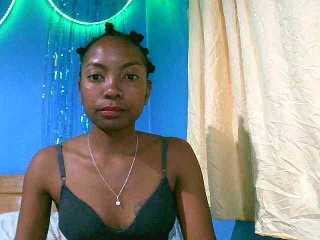 laetitianah webcam