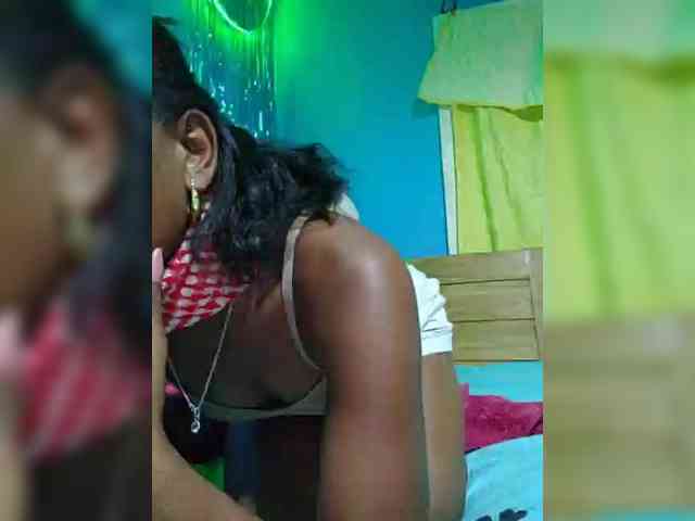 laetitianah webcam