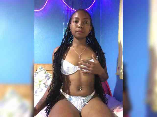 maliah Live Webcam on BongaCams