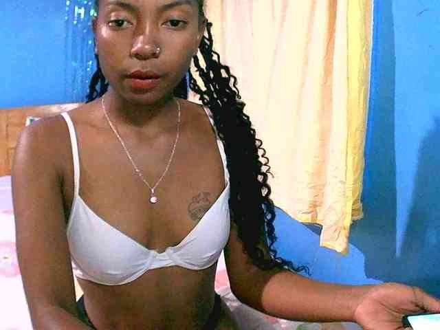 laetitianah webcam