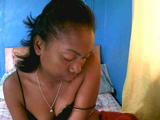 laetitianah webcam