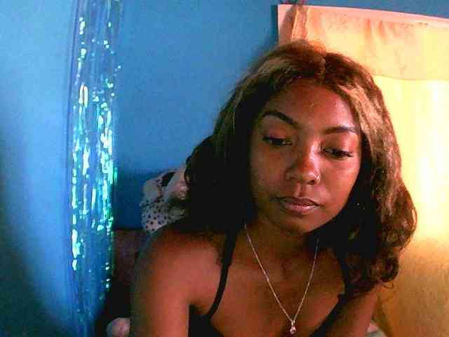 laetitianah webcam