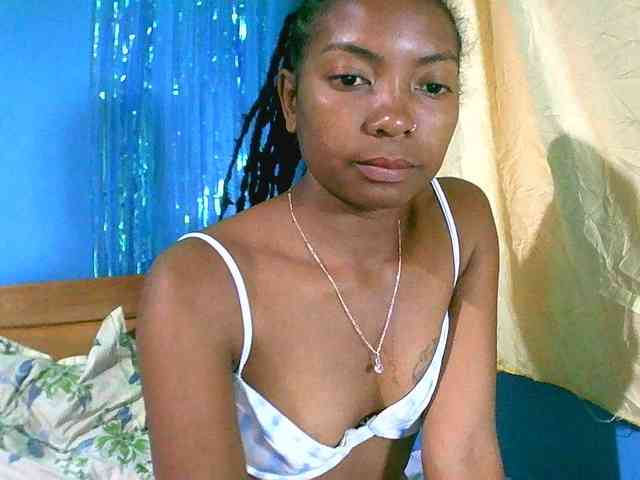 online nude web cam Maliah