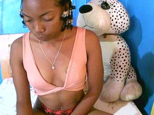 laetitianah webcam