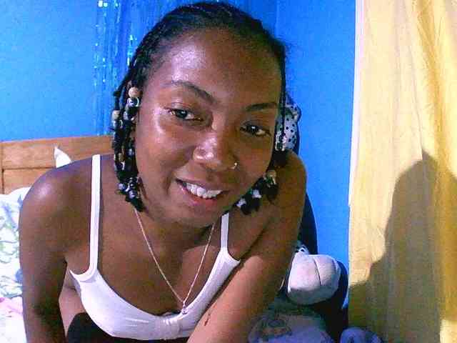 laetitianah webcam