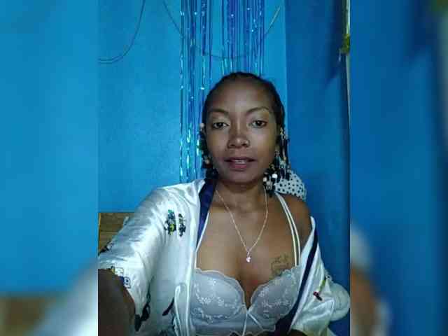 laetitianah webcam