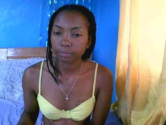 laetitianah webcam