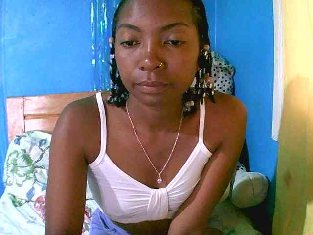 laetitianah webcam