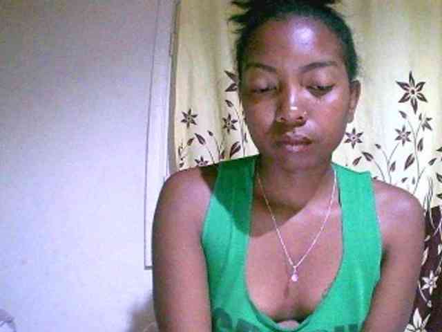 laetitianah webcam