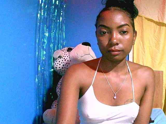 laetitianah webcam