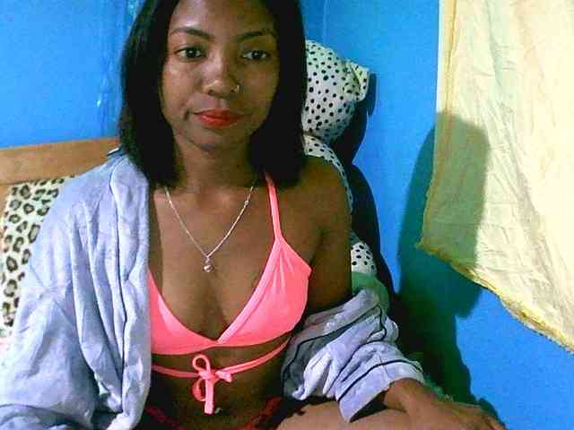 laetitianah webcam