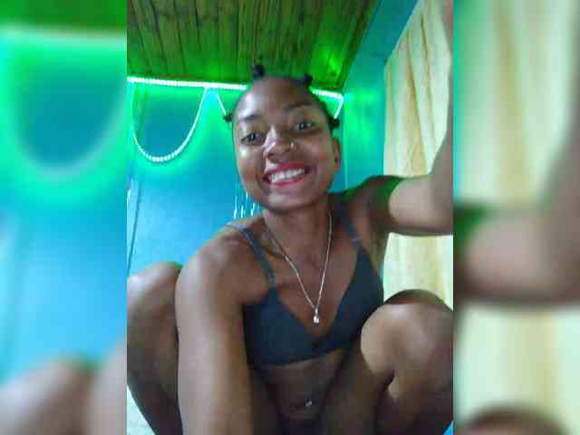 laetitianah webcam