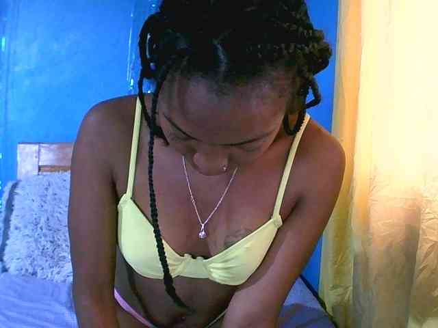 laetitianah webcam