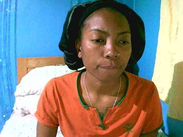 laetitianah webcam