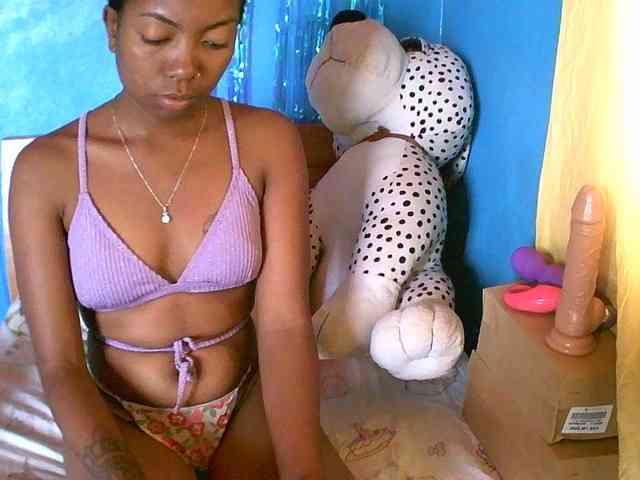 laetitianah webcam