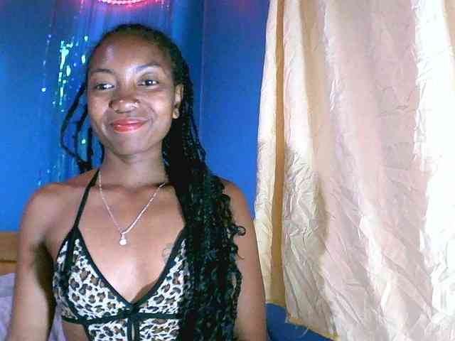 laetitianah webcam