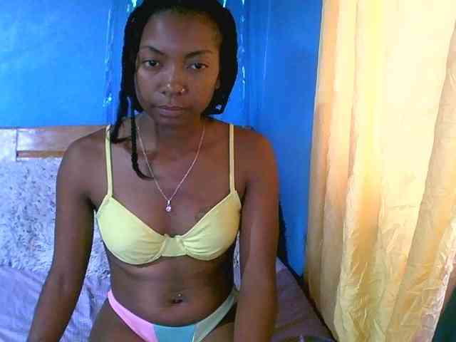 laetitianah webcam