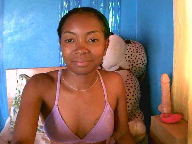 laetitianah webcam