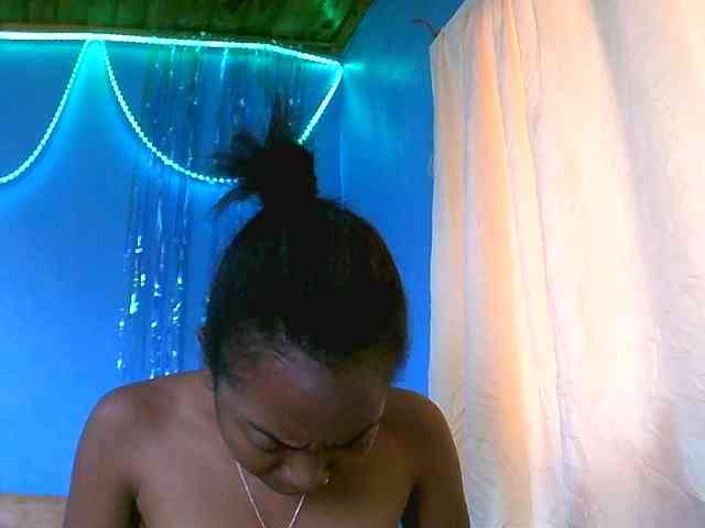 laetitianah webcam