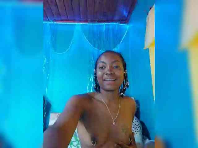 laetitianah webcam