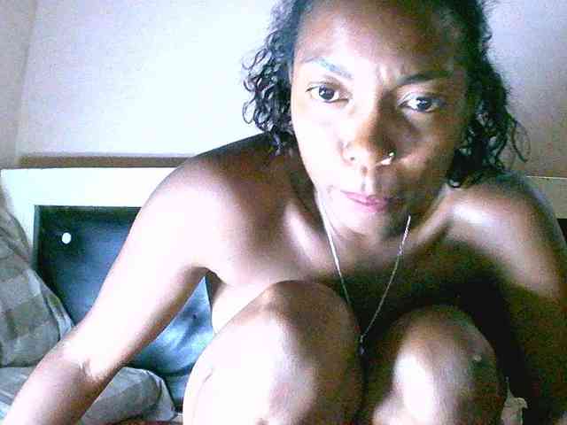 laetitianah webcam
