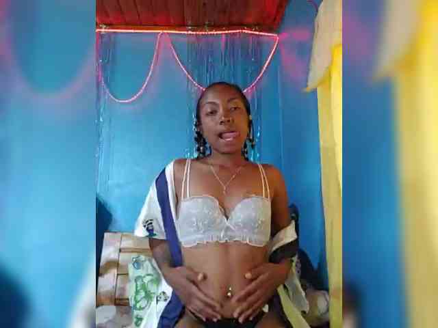 laetitianah webcam