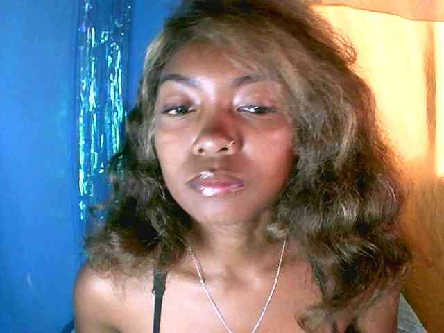 laetitianah webcam
