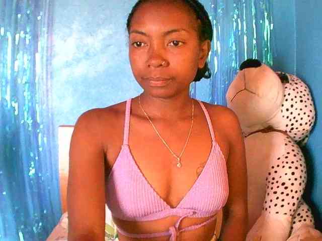 laetitianah webcam