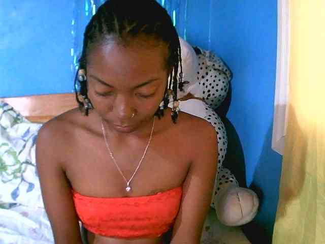 laetitianah webcam