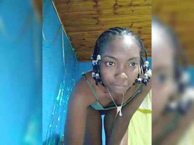laetitianah webcam