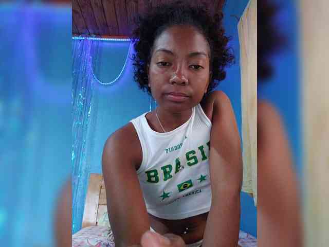 laetitianah webcam