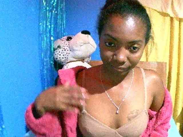 laetitianah webcam