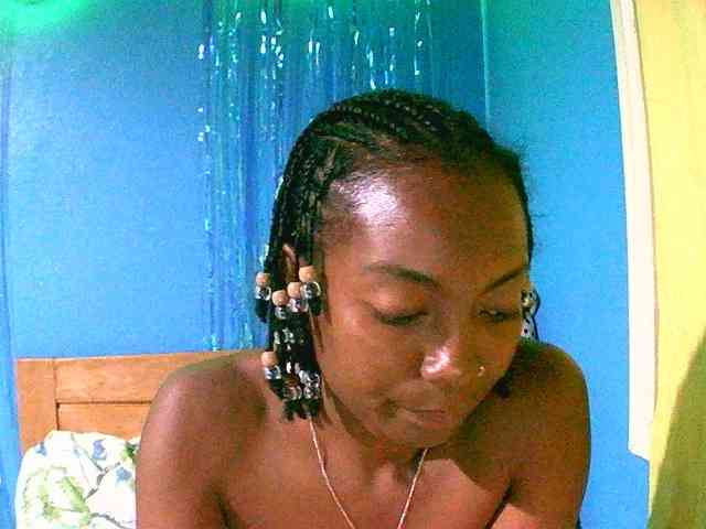 laetitianah webcam