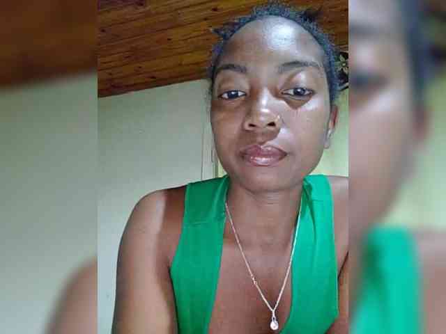 laetitianah webcam