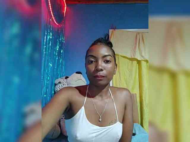 laetitianah webcam