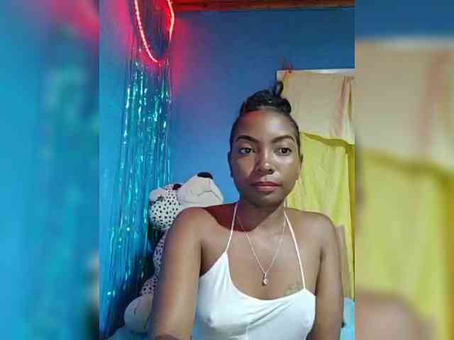 laetitianah webcam