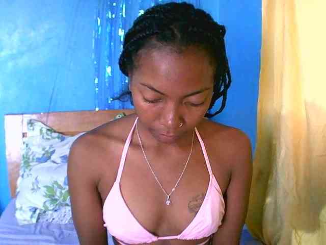 laetitianah webcam