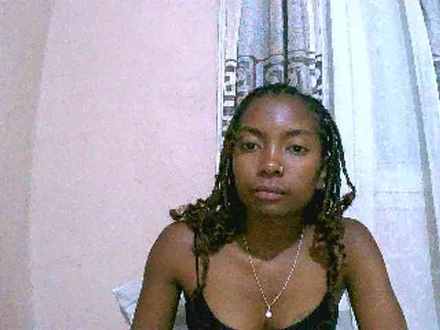 laetitianah webcam