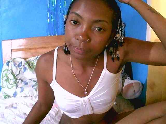 laetitianah webcam