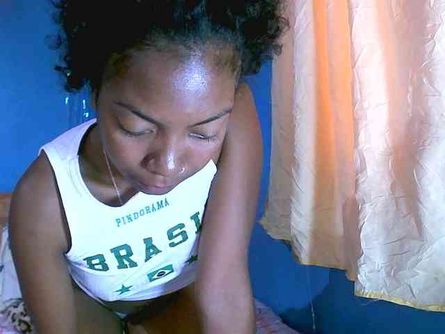 laetitianah webcam