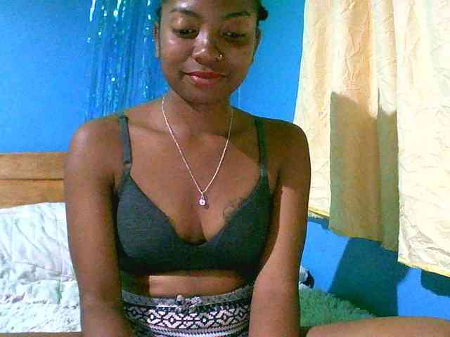 laetitianah webcam