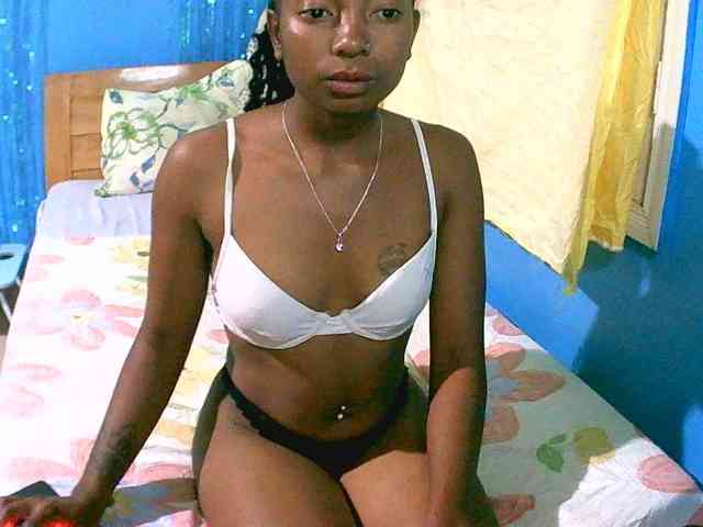 laetitianah webcam