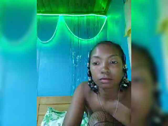 laetitianah webcam
