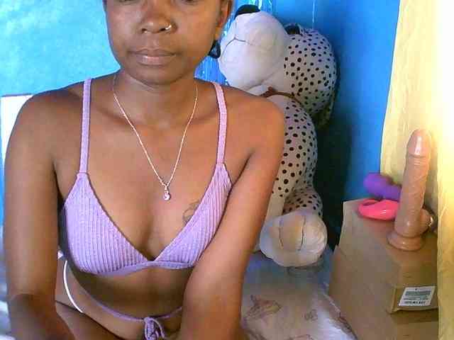 laetitianah webcam