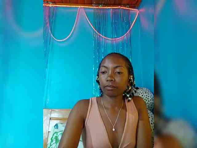 laetitianah webcam